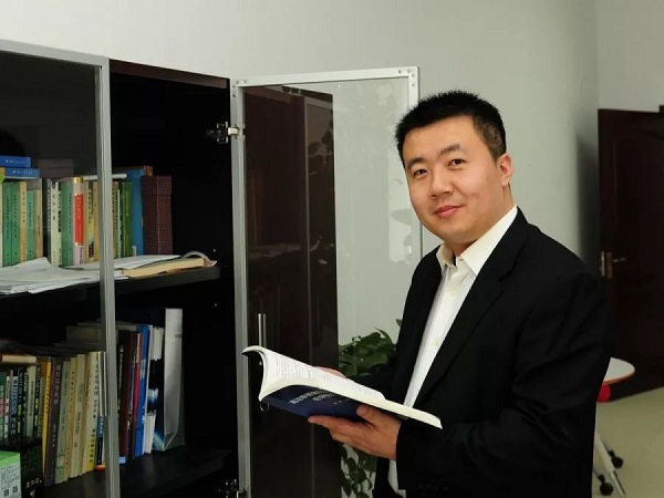 研究院三名专家入选国家创新人才推进计划1.jpg 研究院三名专家入选国家创新人才推进计划1.jpg