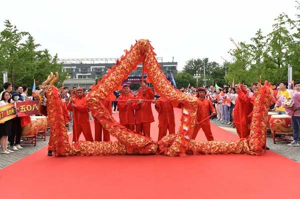1623398794118414.jpg 试验队2.jpg