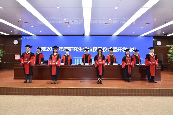 1667789194101920.jpg 开学6.jpg